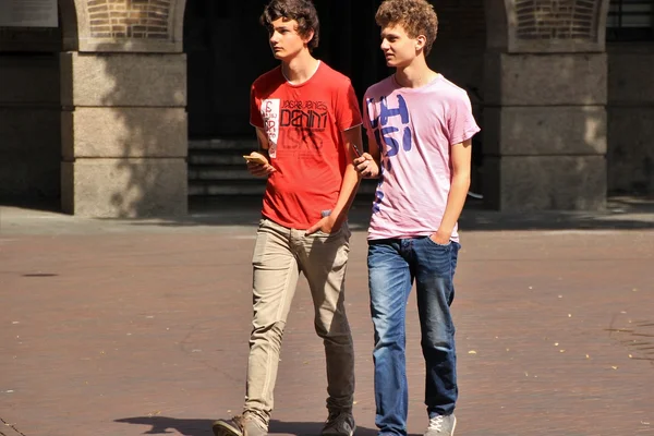 问鼎娱乐真人娱乐